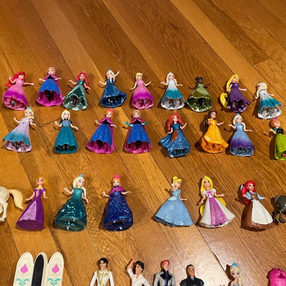 EUC Disney Princess Magic Clip, Rubber and Roll Dolls (30 total) and more - Picture 2 of 4